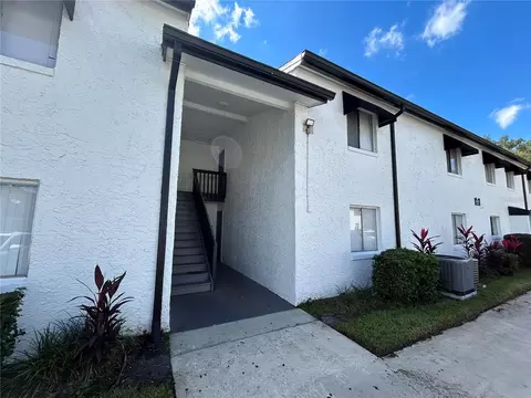 4401 S Semoran Blvd #4, Orlando, FL 32822