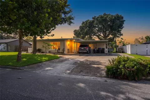 5718 Clearview Dr, Orlando, FL 32819