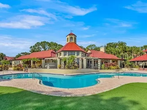236 Afton Sq #207, Altamonte Springs, FL 32714