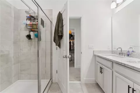 Bath - 2356 Shadowland Loop, Winter Park, FL 32792 photo 2 of 2