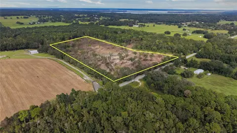 2 West Highway 318, Reddick, FL 32686 photo 2