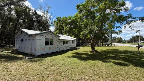 Exterior - Undisclosed, Eustis, FL 32736 photo 5 of 13