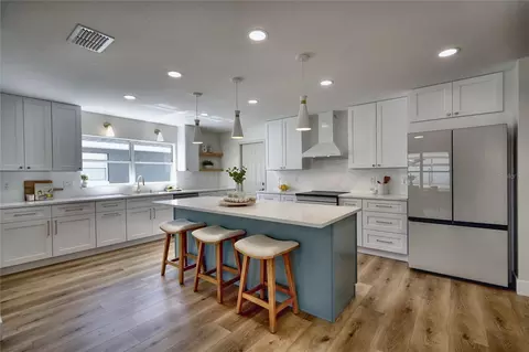 Kitchen - 3025 Sandstone Dr, Saint Cloud, FL 34772 photo 1 of 4