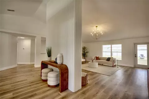 Entry Way - 3025 Sandstone Dr, Saint Cloud, FL 34772 photo 3 of 4