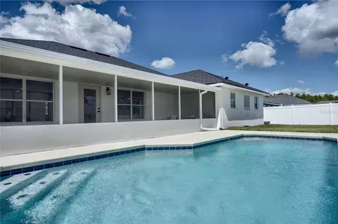 Exterior - 3025 Sandstone Dr, Saint Cloud, FL 34772 photo 5 of 8