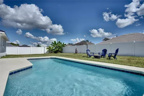 Exterior - 3025 Sandstone Dr, Saint Cloud, FL 34772 photo 4 of 8