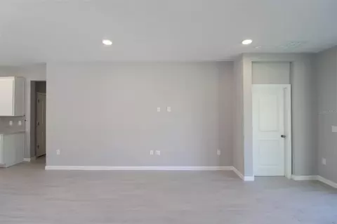 Living - 1308 Hyde St, Saint Cloud, FL 34771 photo 2 of 5
