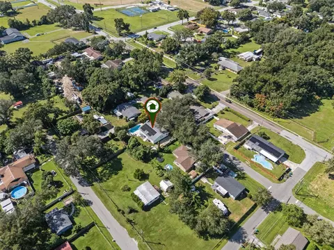 View/Area - 2614 Fairview Ave, Seffner, FL 33584 photo 7 of 7