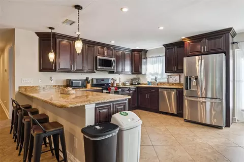 Kitchen - 2614 Fairview Ave, Seffner, FL 33584 photo 1 of 4
