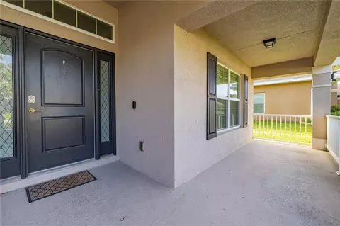 Exterior - 702 Country Walk Cv, Eagle Lake, FL 33839 photo 4 of 7