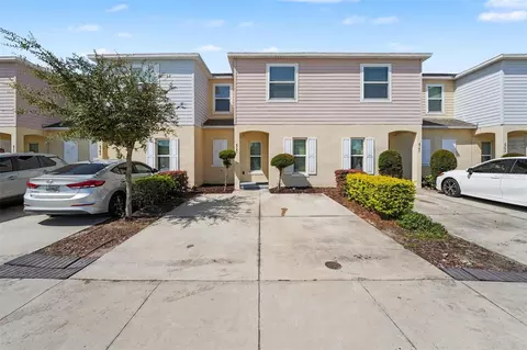 4747 Coral Castle Dr, Kissimmee, FL 34746
