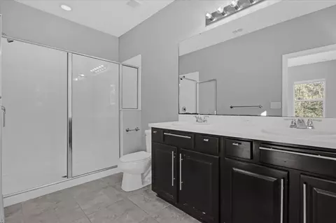 Bath - 11267 Grander Dr, Windermere, FL 34786 photo 2 of 2