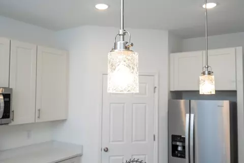 Kitchen - 3899 SW 133rd Loop, Ocala, FL 34473 photo 8 of 9
