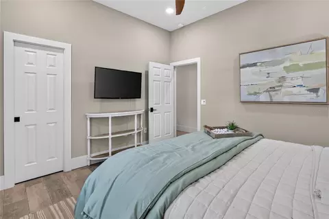 Bedroom - 34449 Parkview Ave, Eustis, FL 32736 photo 5 of 7