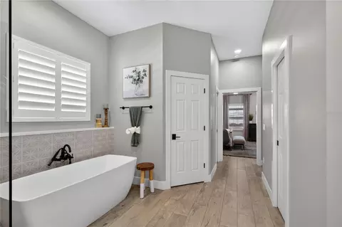 Entry Way - 34449 Parkview Ave, Eustis, FL 32736 photo 3 of 3