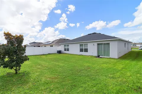 Exterior - 3073 Sweet Acres Pl, Saint Cloud, FL 34772 photo 3 of 5