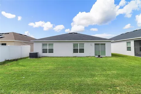 Exterior - 3073 Sweet Acres Pl, Saint Cloud, FL 34772 photo 4 of 5