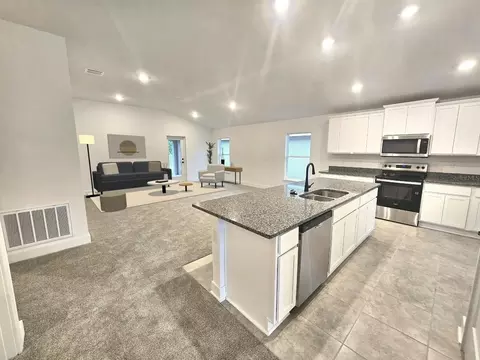 Kitchen - 7624 Bent Tree Loop, Saint Cloud, FL 34773 photo 1 of 1