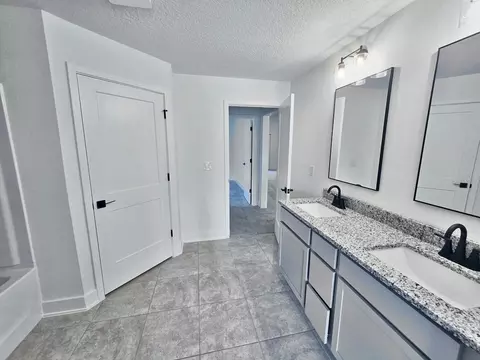 Bath - 7660 Bent Tree Loop, Saint Cloud, FL 34773 photo 1 of 1