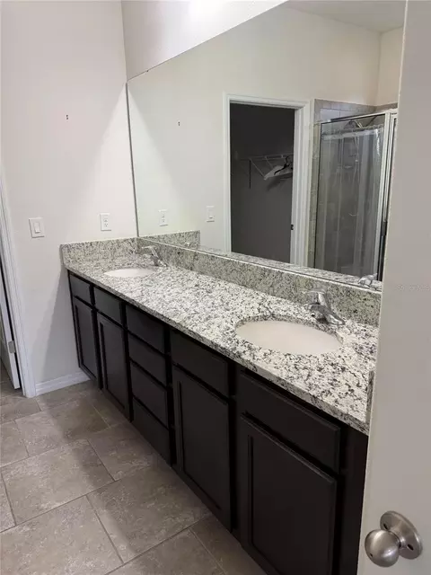 Bath - 168 Waterside Cir, Winter Haven, FL 33880 photo 3 of 4
