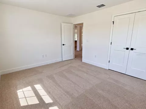 Bedroom - 7696 Bent Tree Loop, Harmony, FL 34773 photo 1 of 4