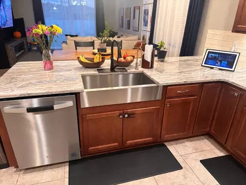 Kitchen - 5877 SW 77th Ct, Ocala, FL 34474 photo 3 of 3