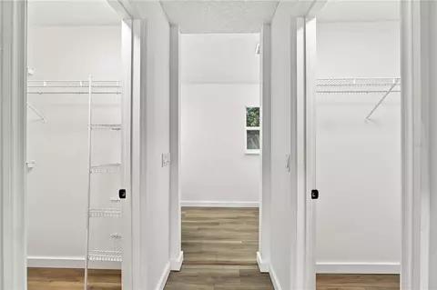 Entry Way - 980 Mayfair St, Eustis, FL 32726 photo 5 of 10