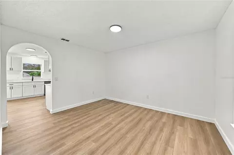Living - 980 Mayfair St, Eustis, FL 32726 photo 7 of 11