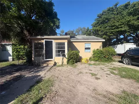 2221 Union St S, Saint Petersburg, FL 33712