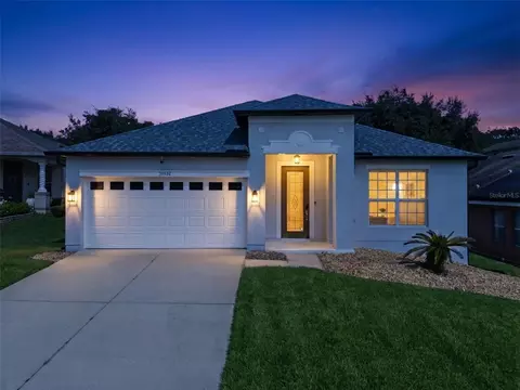 30132 Sandbunker Ln, Sorrento, FL 32776