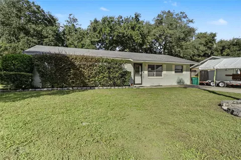 Exterior - 1308 Jean Ct, Eustis, FL 32726 photo 2 of 7