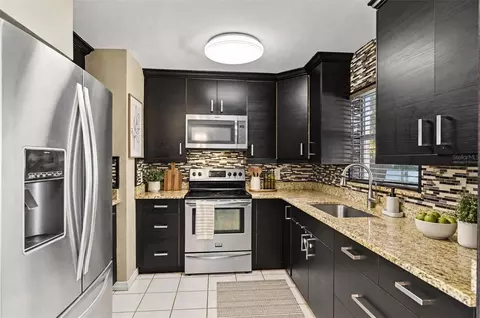 Kitchen - 1308 Jean Ct, Eustis, FL 32726 photo 1 of 2