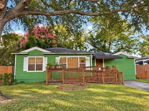 1637 Crestwood Dr, Orlando, FL 32804
