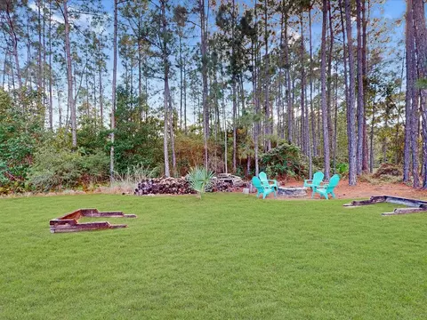 Exterior - 30526 Hawthorn Ave, Eustis, FL 32736 photo 11 of 17