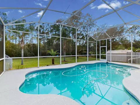 Exterior - 30526 Hawthorn Ave, Eustis, FL 32736 photo 6 of 17