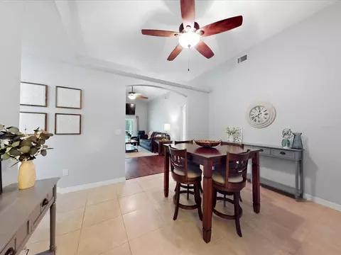 Dining - 30526 Hawthorn Ave, Eustis, FL 32736 photo 2 of 3