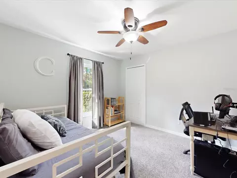 Bedroom - 30526 Hawthorn Ave, Eustis, FL 32736 photo 6 of 9