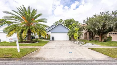 884 N Lake Sterling Ct, Casselberry, FL 32707