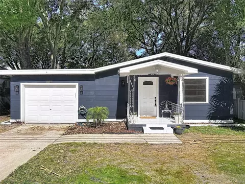 604 6th St, Holly Hill, FL 32117