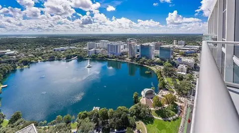 150 E Robinson St #29B, Orlando, FL 32801