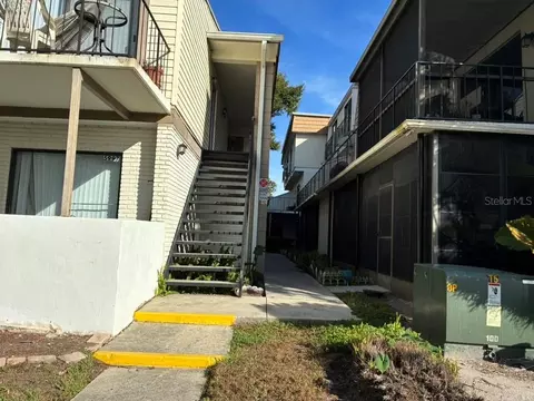 5999 Village Cir #990, Orlando, FL 32822