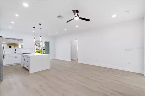 Living - 4201 Talbot St, Sebring, FL 33872 photo 2 of 2
