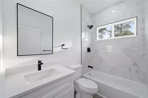 Bath - 4201 Talbot St, Sebring, FL 33872 photo 3 of 3