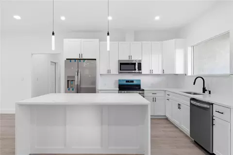 Kitchen - 4201 Talbot St, Sebring, FL 33872 photo 1 of 3