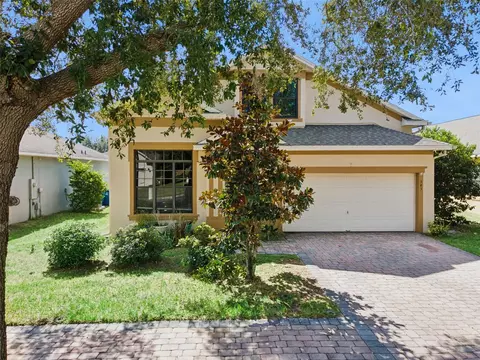 543 Lake Davenport Cir, Davenport, FL 33837