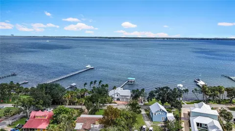 View/Area - 4270 Indian River Dr, Cocoa, FL 32927 photo 3 of 5