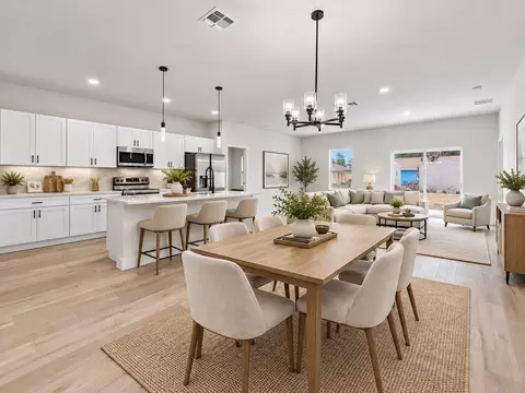 Dining - 2827 SW 161st Loop, Ocala, FL 34473 photo 3 of 3