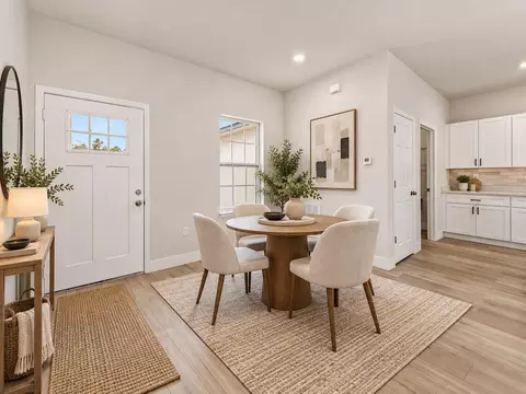 Dining - 2827 SW 161st Loop, Ocala, FL 34473 photo 2 of 3
