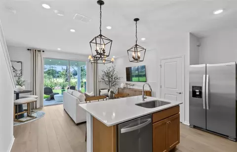 Kitchen - 14078 Ward Rd, Orlando, FL 32824 photo 3 of 4
