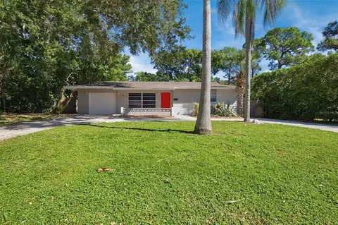 5795 Hillside St, Seminole, FL 33772